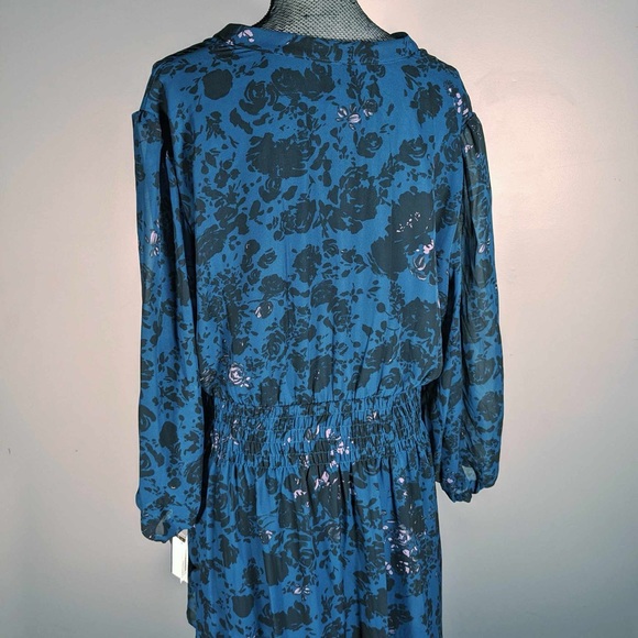 NWT TAYLOR PLUS CHIFFON TIERED MAXI DRESS - 22 - Picture 4 of 9